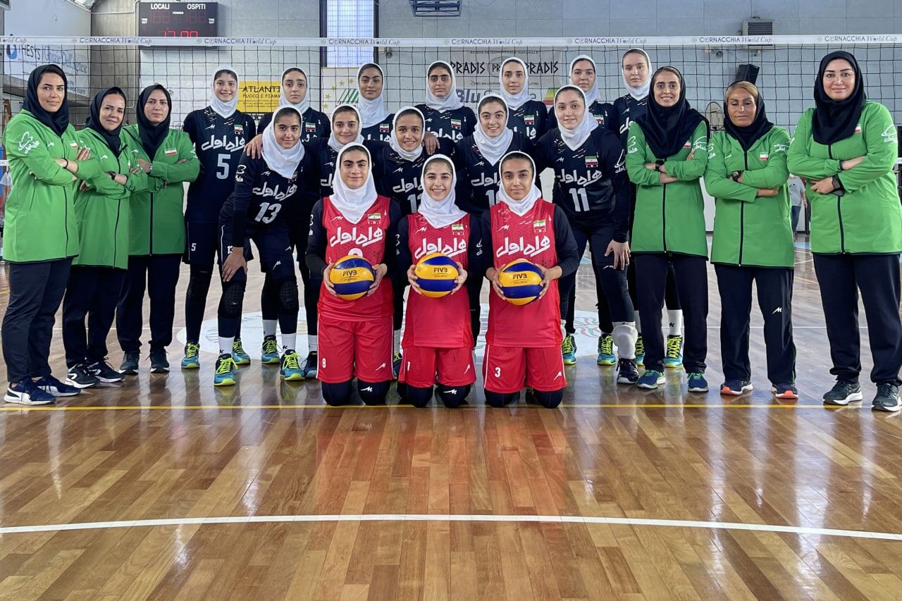 İranlı kızlar İtalya Kornakia Kupasında ikinciliği elde etti